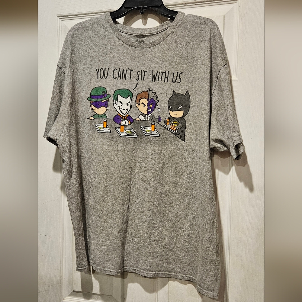 BATMAN TSHIRT